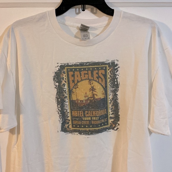 Gildan Dryblend “Eagles” Tee- Size L - Picture 2 of 5